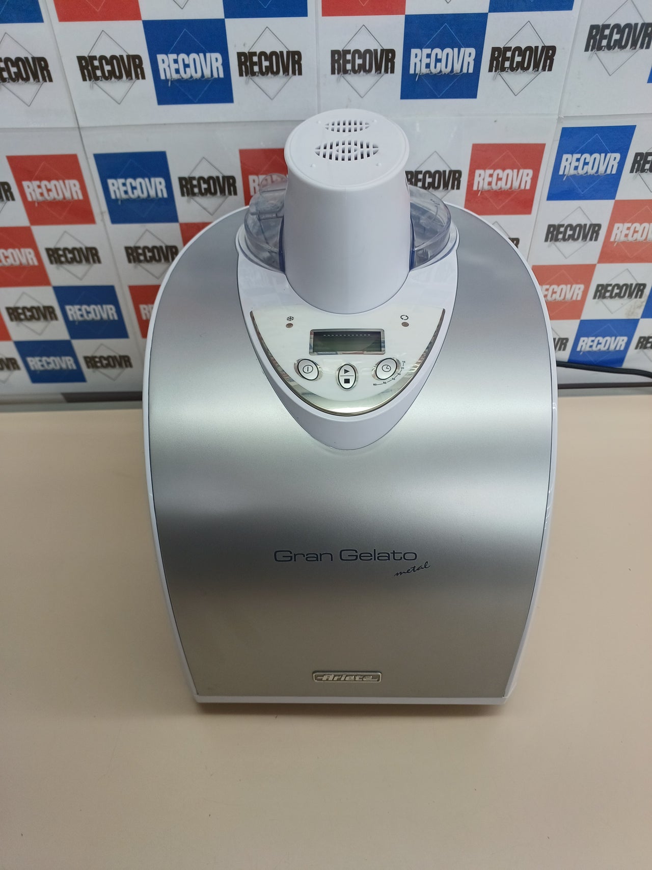 Heladera con compresor 1L con pantalla LCD Ariete