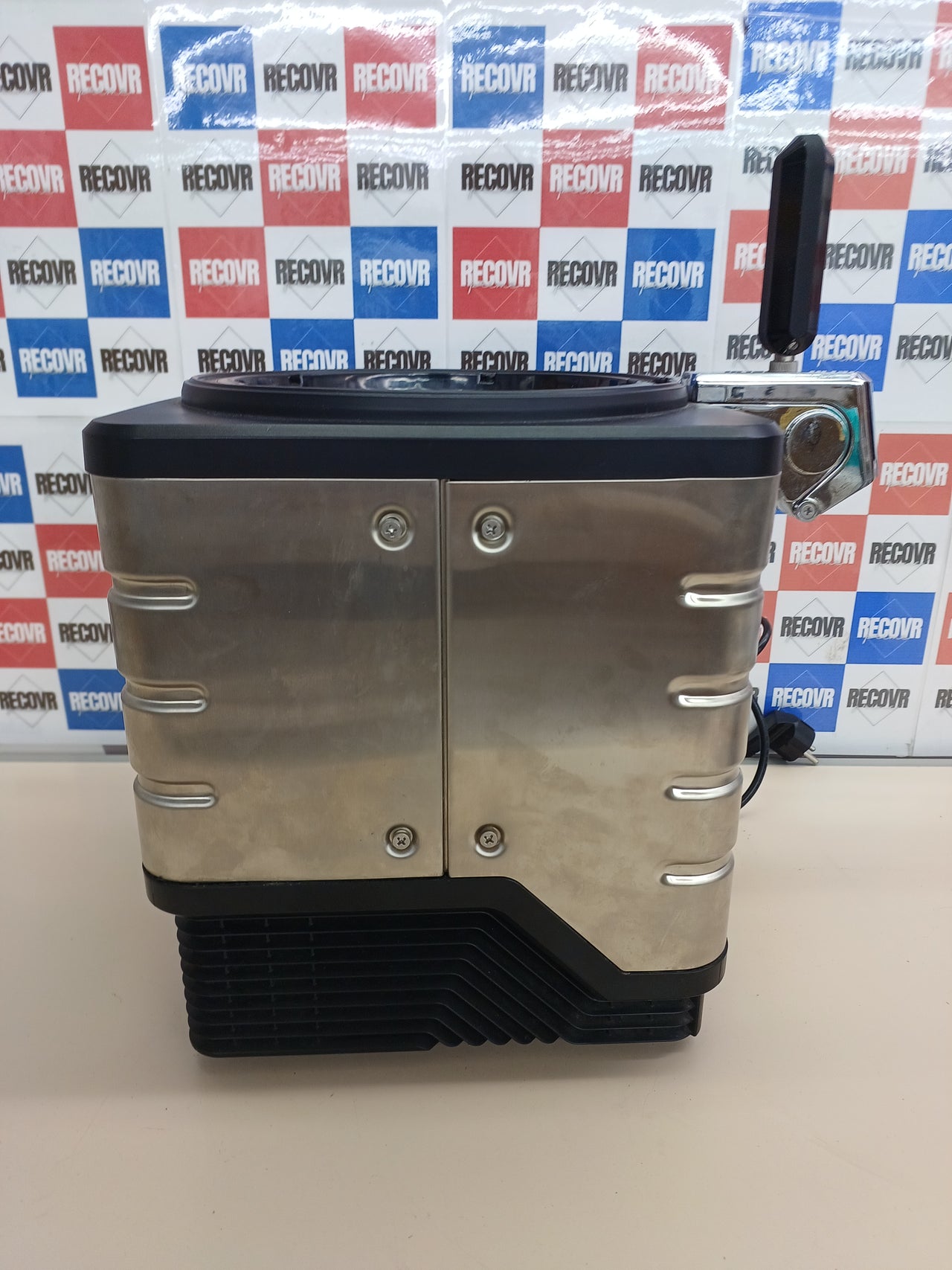 Dispensador de cerveza 17,8 kg Blade