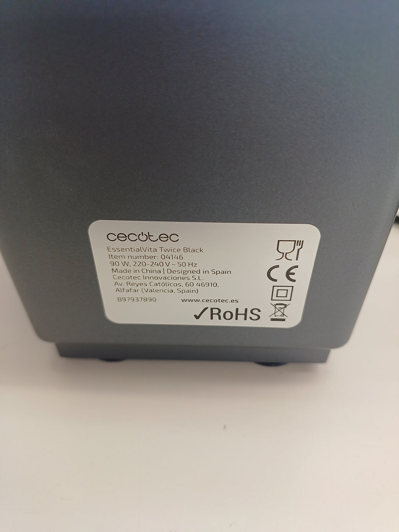 Exprimidor 90W doble cabezal vaso 500ml Cecotec