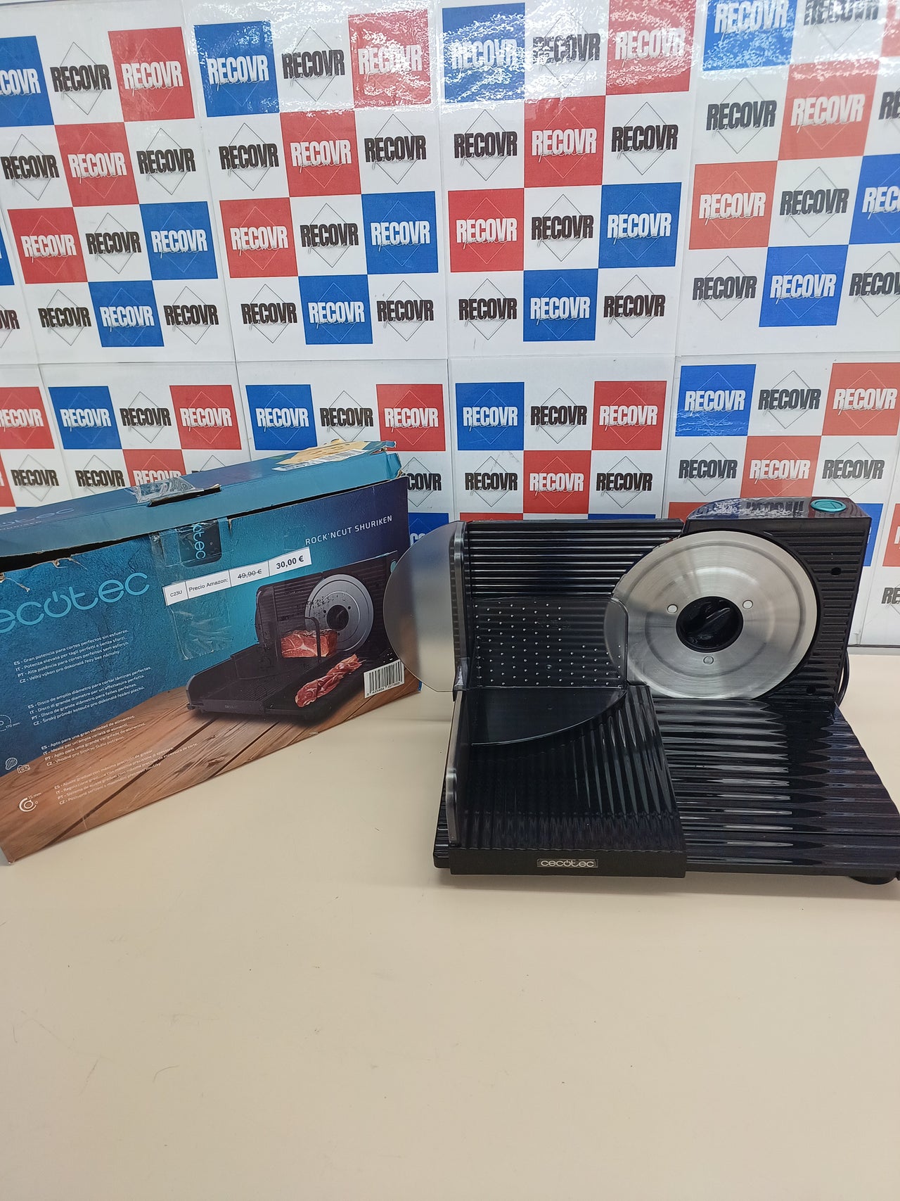 Cortafiambres 150 W disco 17 cm ajustable plegable Cecotec