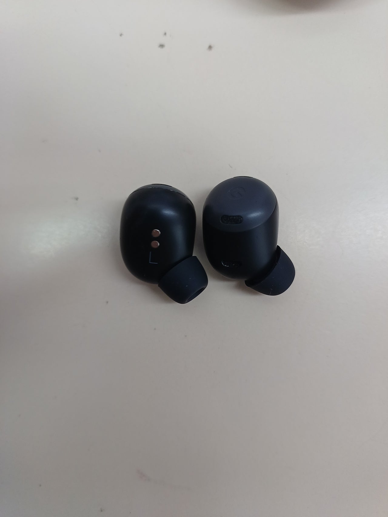 Auriculares ANC inalámbricos premium — Google