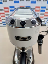 Cafetera DeLonghi Dedica espresso