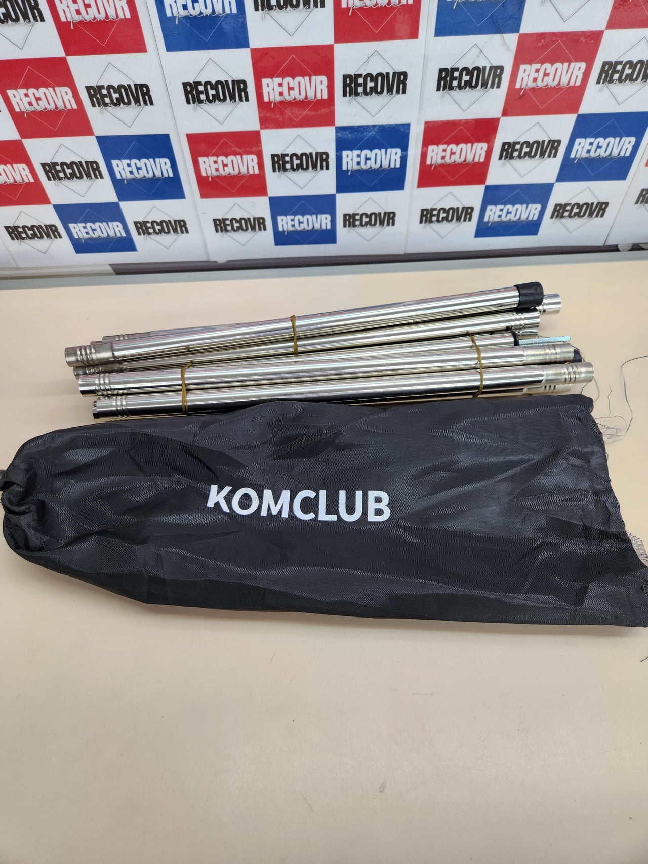 Postes telescópicos KOMCLUB 2 uds 190 cm