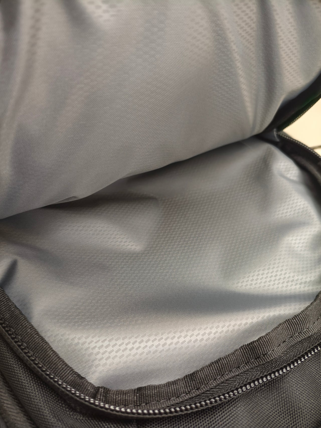 Mochila para portátil Samsonite GuardIT 3.0 15,6" 22,5 L negra
