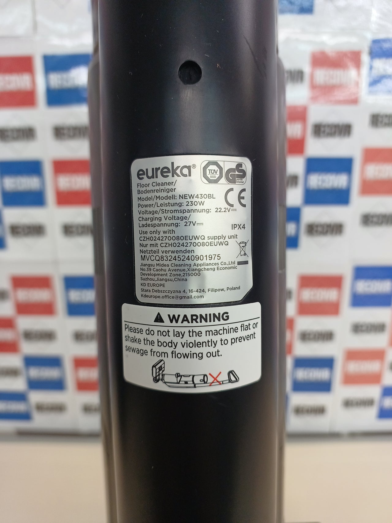 Aspirador en Seco/Húmedo Eureka RapidWash NEW430