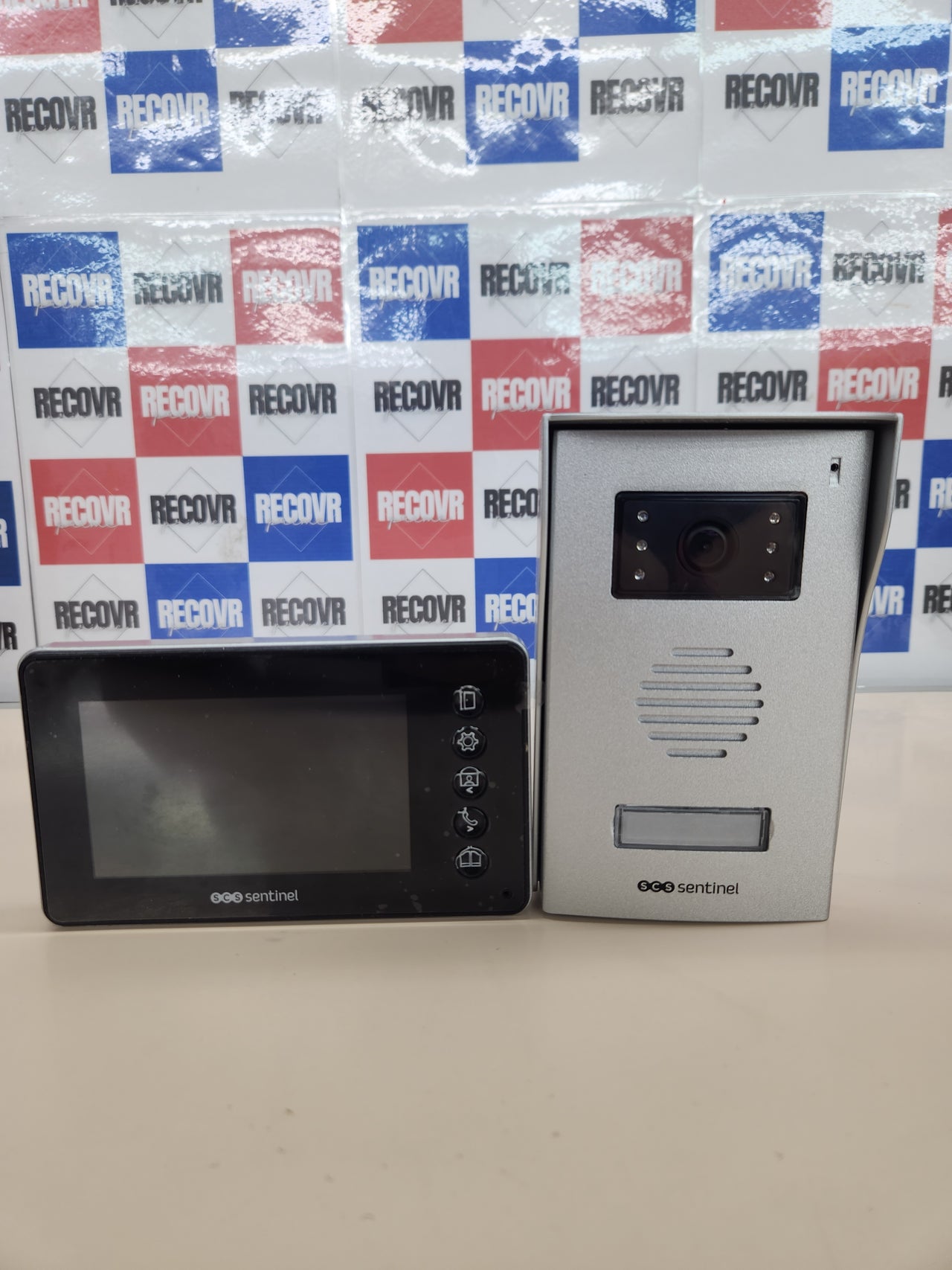 Videoportero con Cable 'Prim' VisioFirst,3 años de garantía SCS Sentinel
