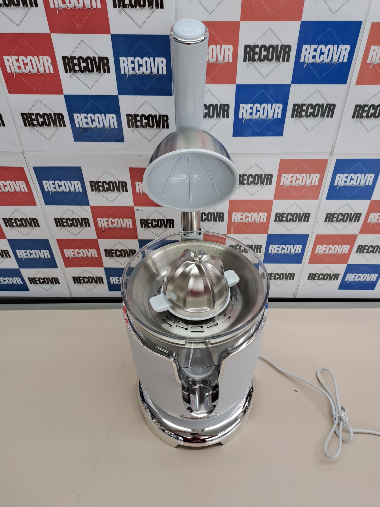 Exprimidor eléctrico brazo 1000 W acero inox – Cecotec