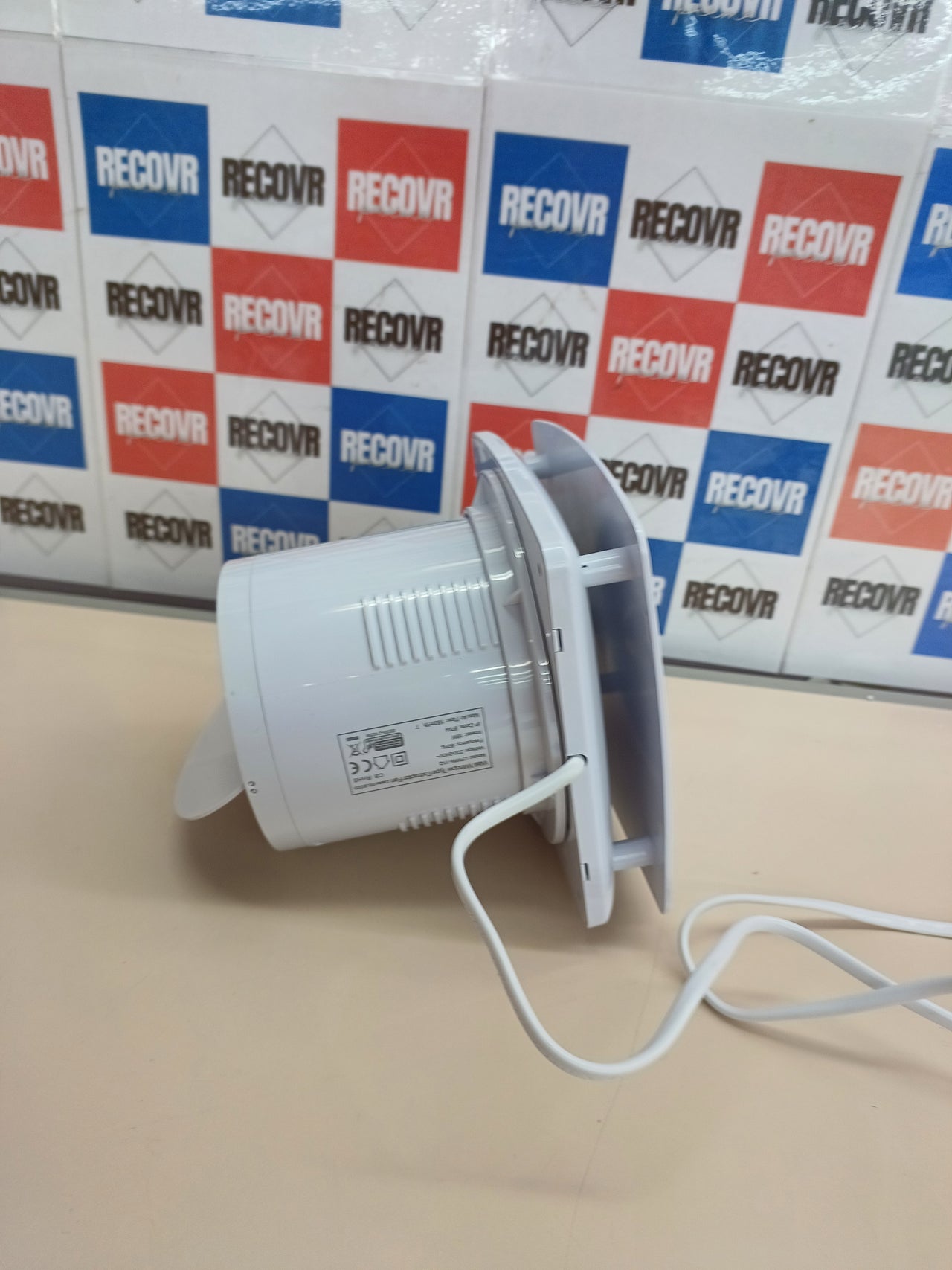 Extractor de Aire 120 mm Silencioso con Válvula