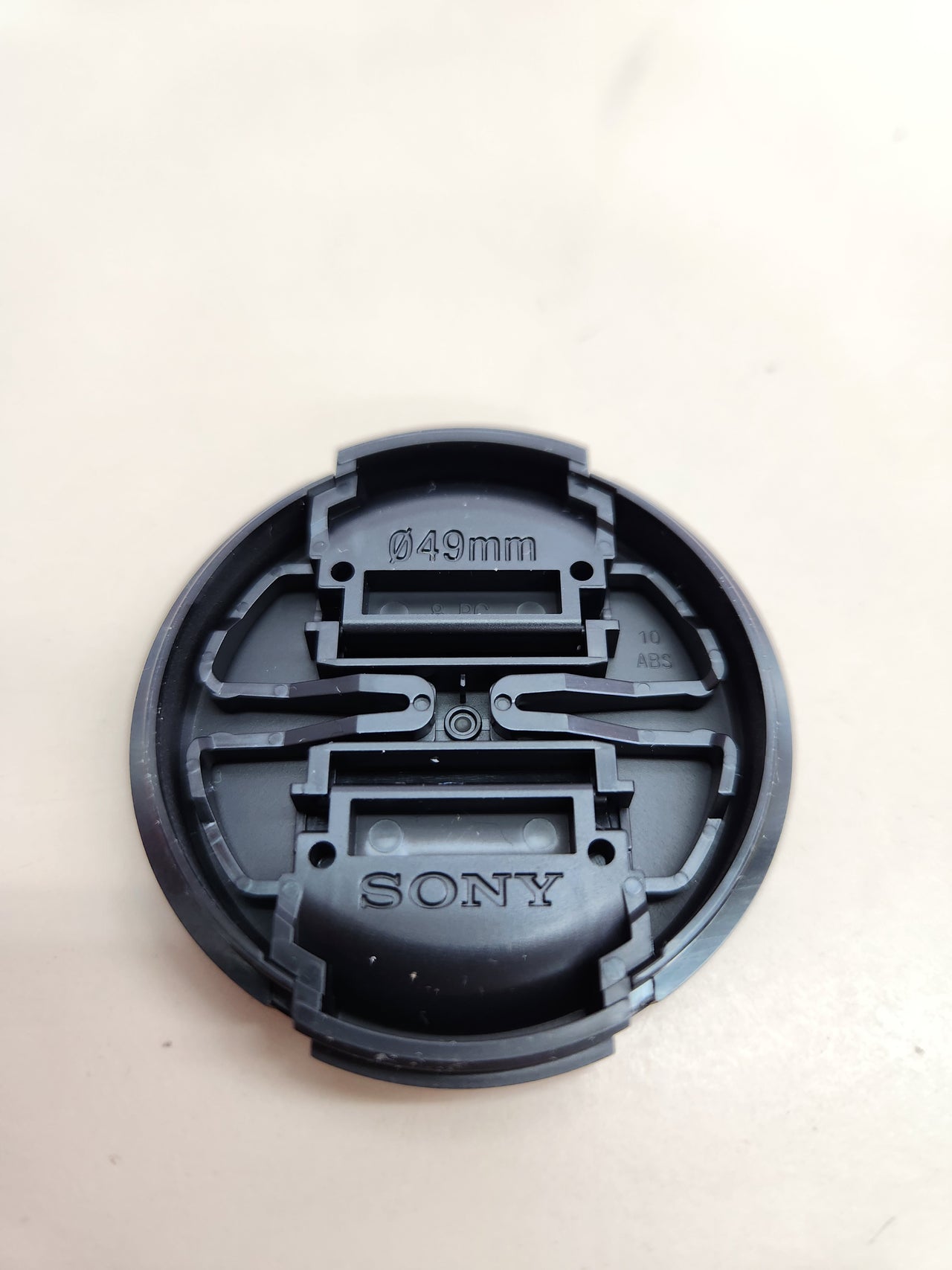 Tapa frontal lente 49 mm Sony ALCF49S