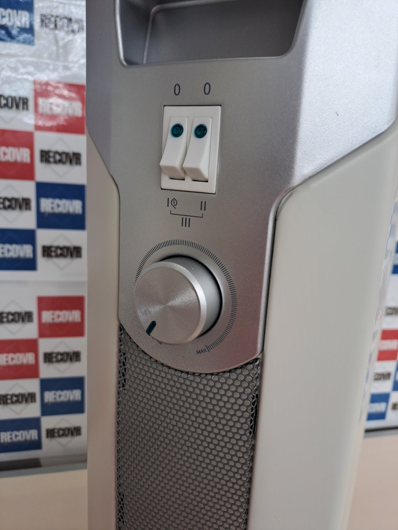 Radiador aceite 11 módulos 2500 W – Cecotec