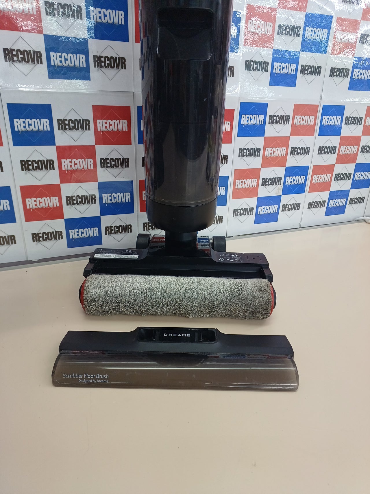 Aspirador fregona sin cable 35 min autolimpieza Dream.