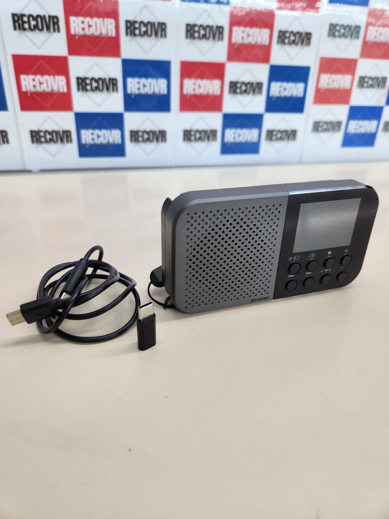 Radio Digital Bolsillo Osaka, DAB+, DAB y FM SHARP DR-P520(GY)