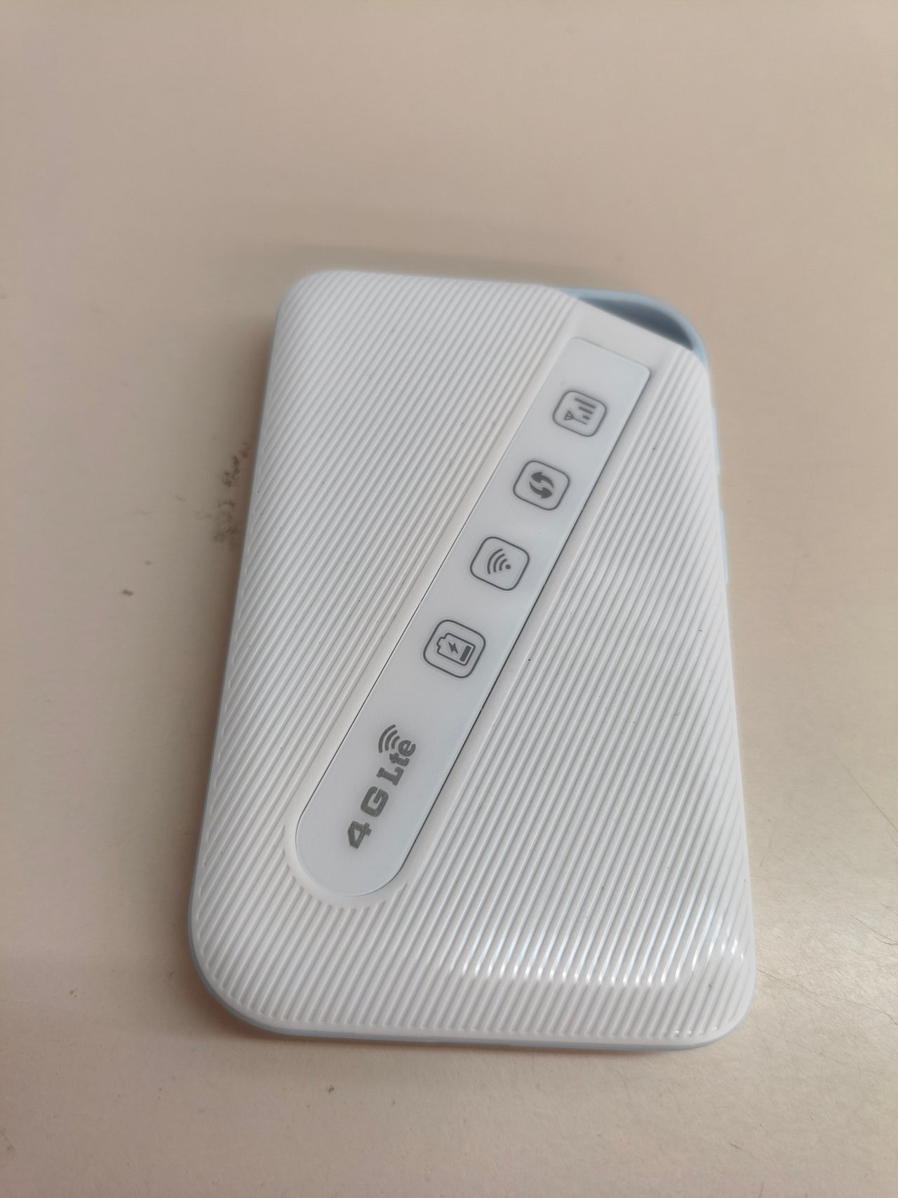 D-Link DWR-932W, router 4G LTE Wi-Fi 6, SIM, 3000 mAh