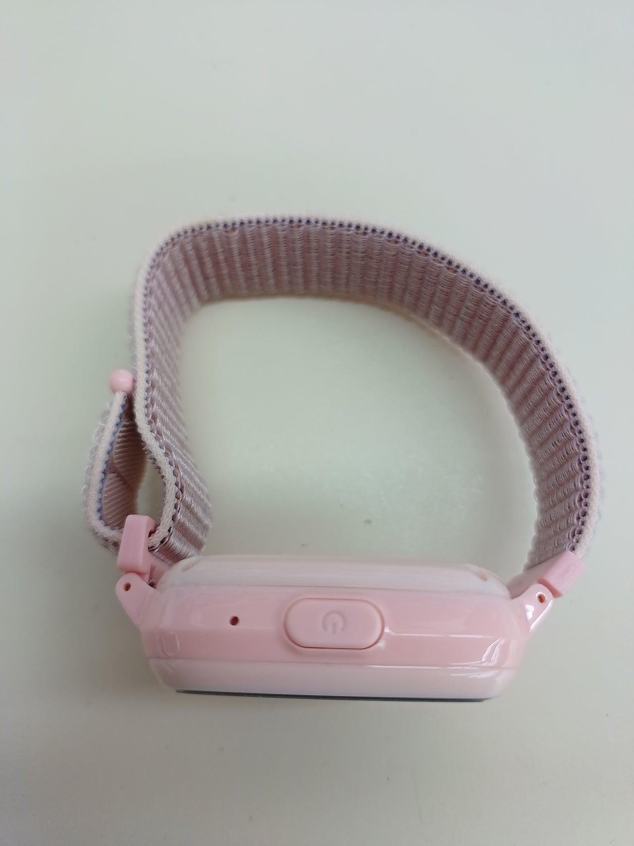 Reloj Inteligente Niños, GPS Smartwatch Niño Pantalla táctil Localizador con SOS Video Llamada Musica Bluetooth Reloj Digital Watch Regalo Compatibles con iOS Android PTHTECHUS 4G