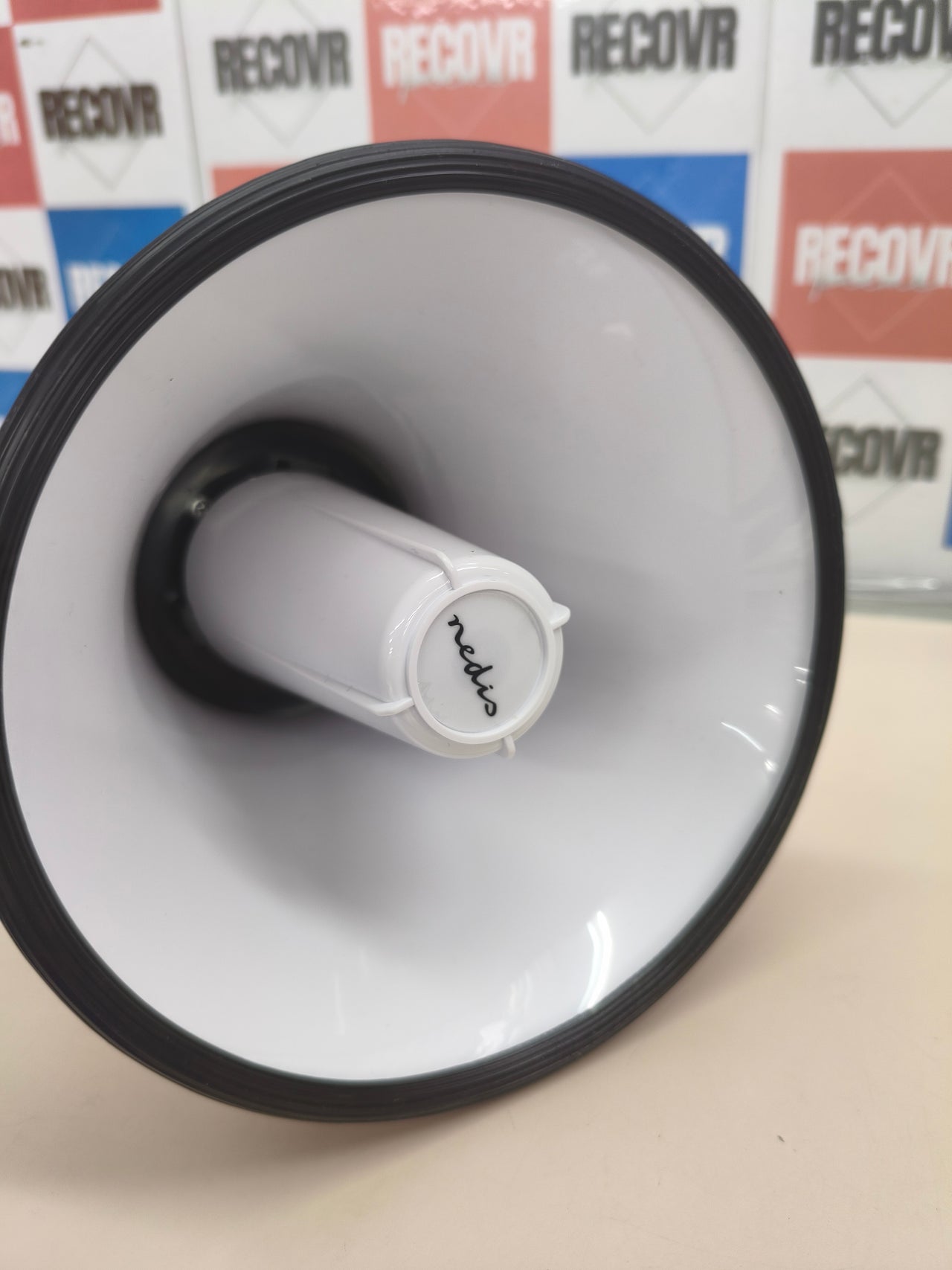 Megáfono portátil de 150 dB con sirena y grabación