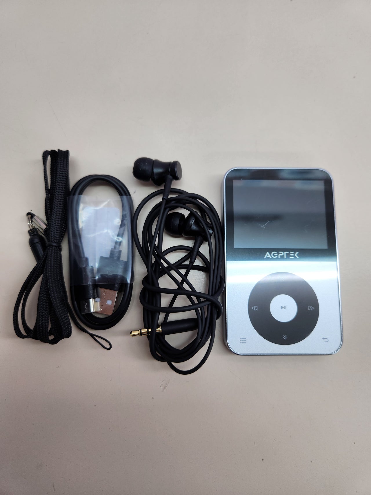 Reproductor MP3 64GB  Bluetooth 5.3, 2.3"
