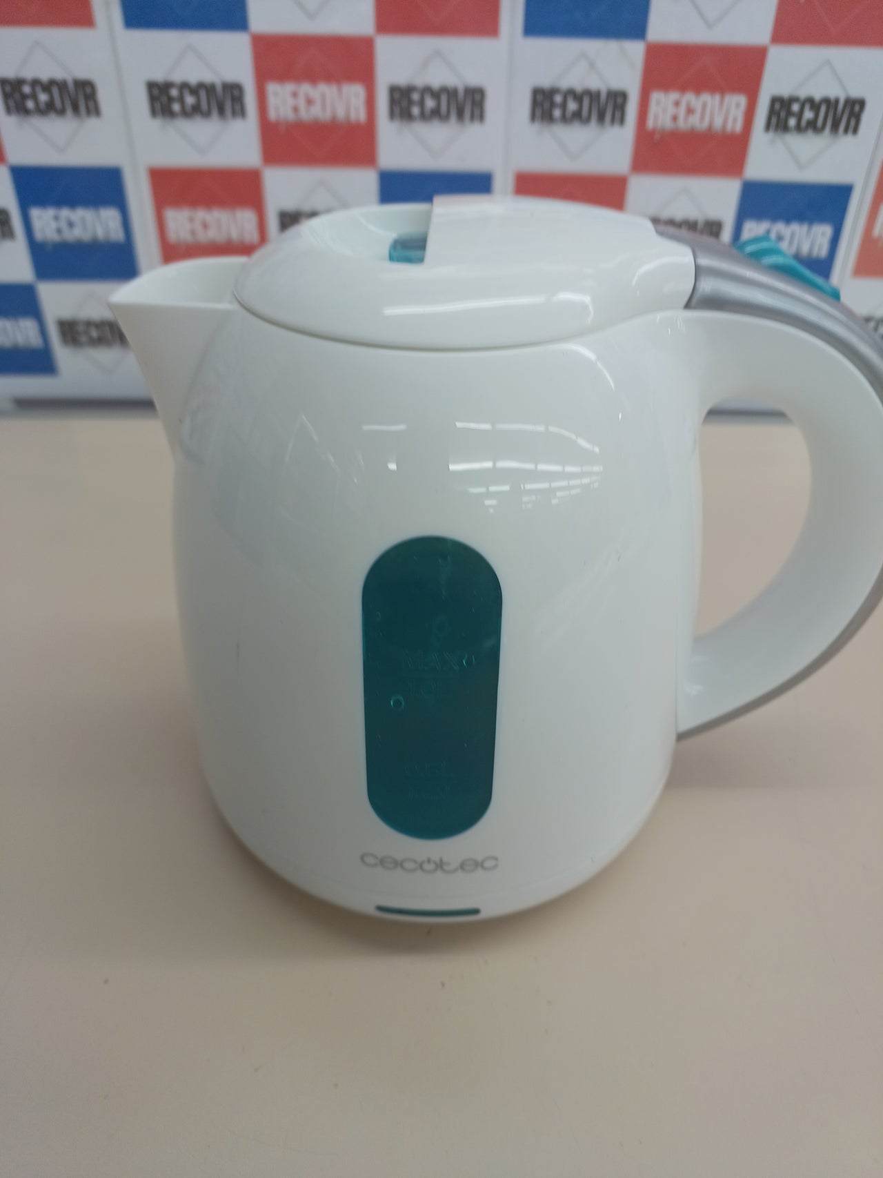 Hervidor eléctrico 1L 2200W blanco ThermoSense Cecotec