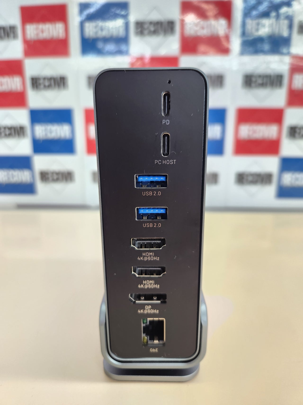 Estación USB-C 15 puertos con 4K y PD100W