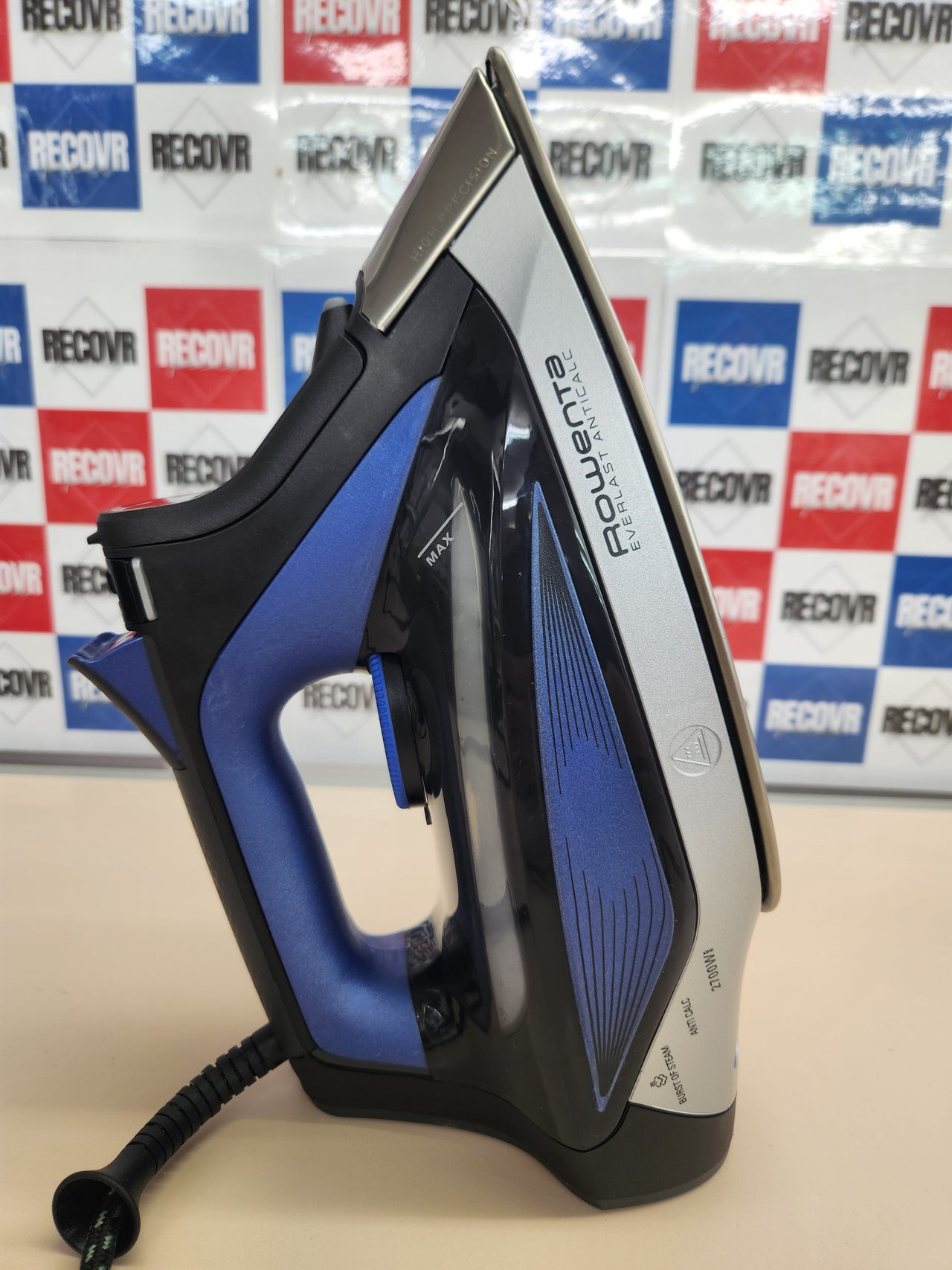 Plancha vapor 2700 W, recolector de cal y función antical, de 220 g/min y constante de 45gr/min, suela Microsteam, Profile Láser antigoteo, azul Rowenta Everlast Antical