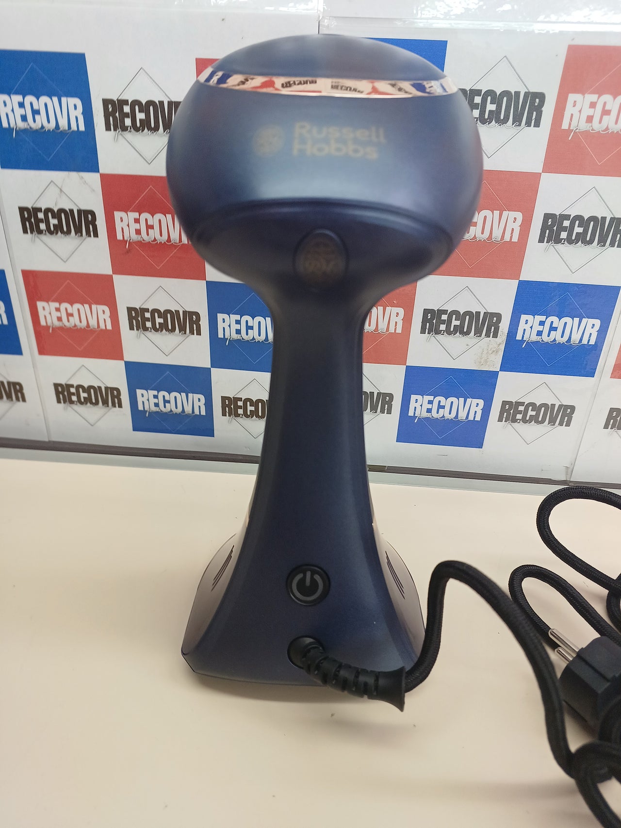 Plancha vertical 1800W vapor 32g con aroma - Russell Hobbs