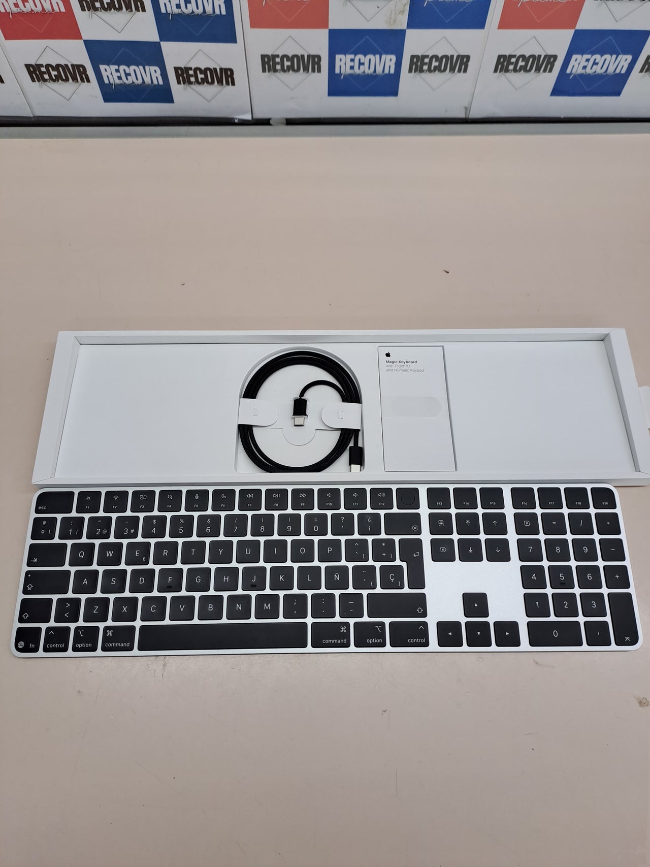 Apple Magic Keyboard con Touch ID y teclado numérico para Mac