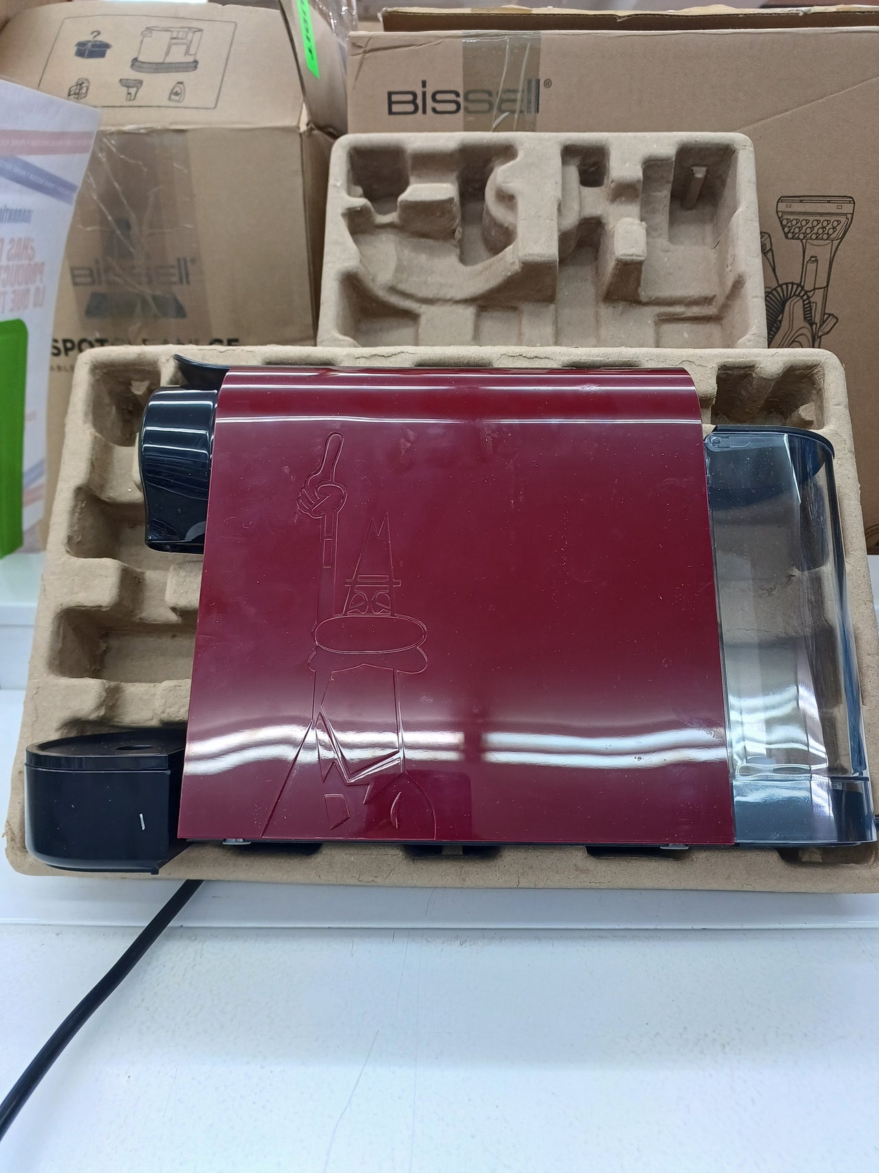 Bialetti Gioia, Macchina Caffè Espresso per Capsule in Alluminio, Incluse 64 Capsule, Funziona Esclusivamente con Capsule, Rosso
