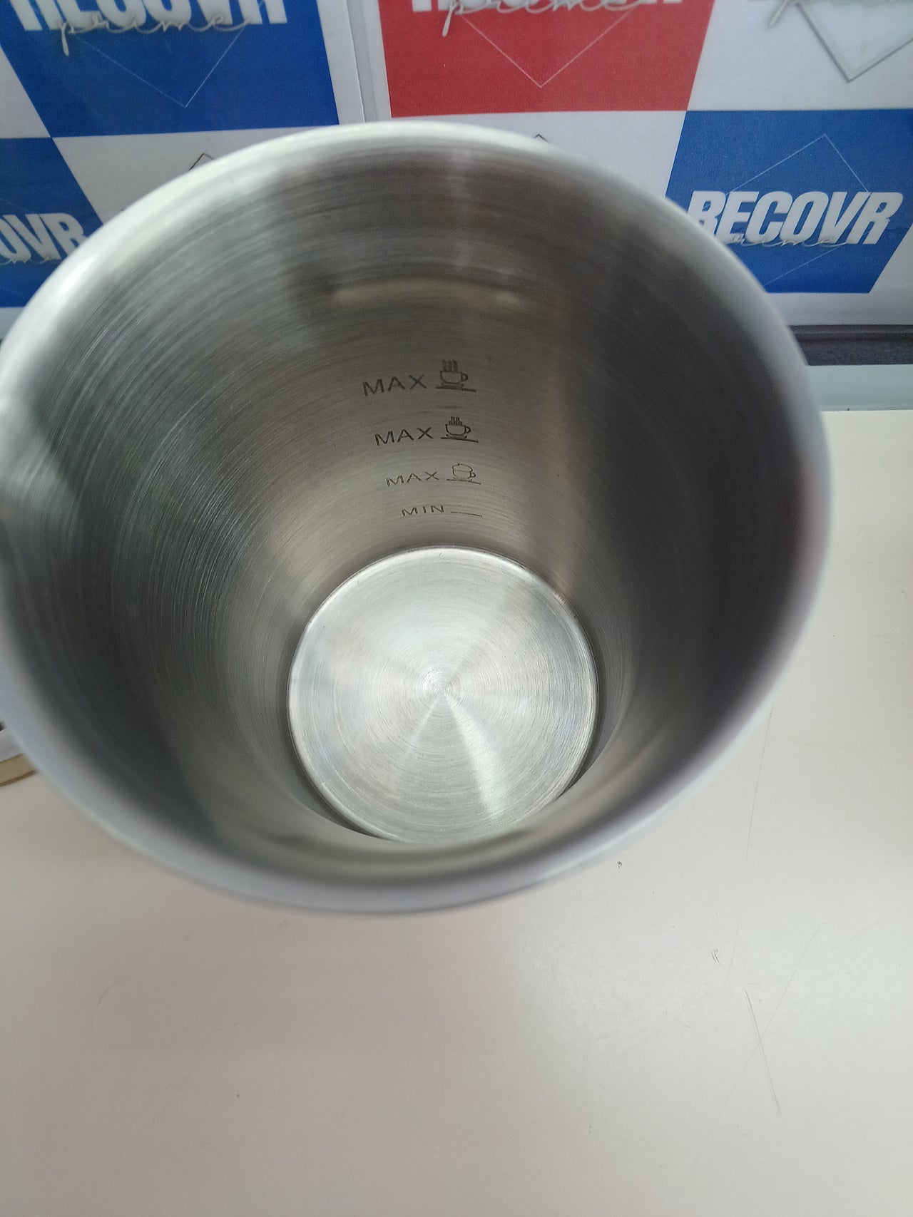 Espumador de leche 650 W 400 ml 4 modos – Cecotec
