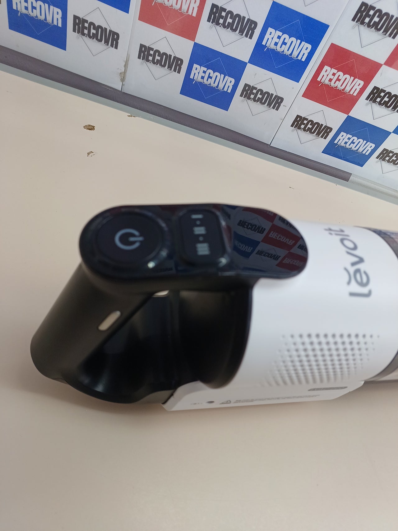 Aspiradora sin cable 50min ligera versátil Levoit