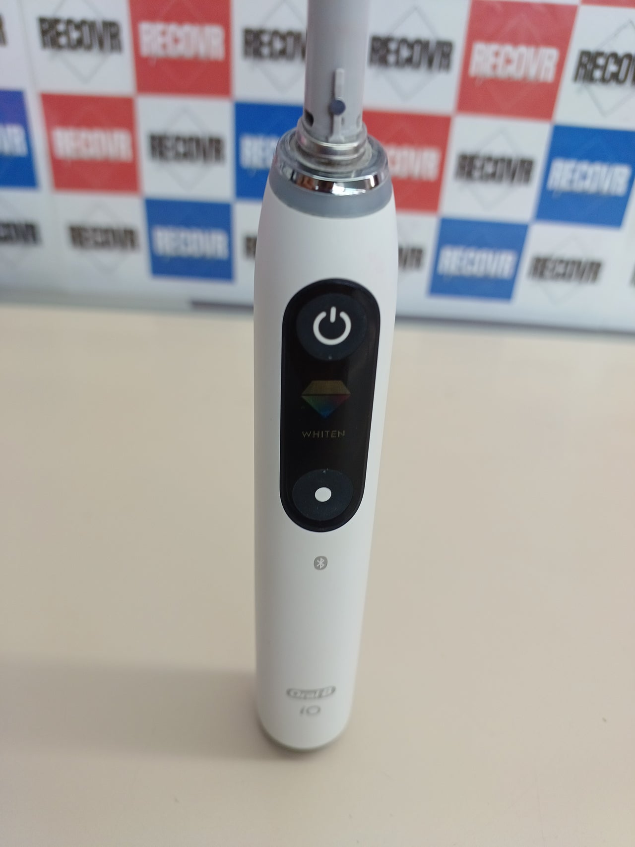 Oral-B iO9 cepillo eléctrico, magnético Braun, color, viaje