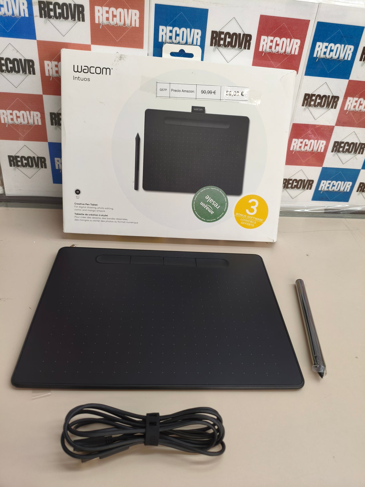 Wacom Intuos Medium, tableta gráfica, lápiz sensible, negra