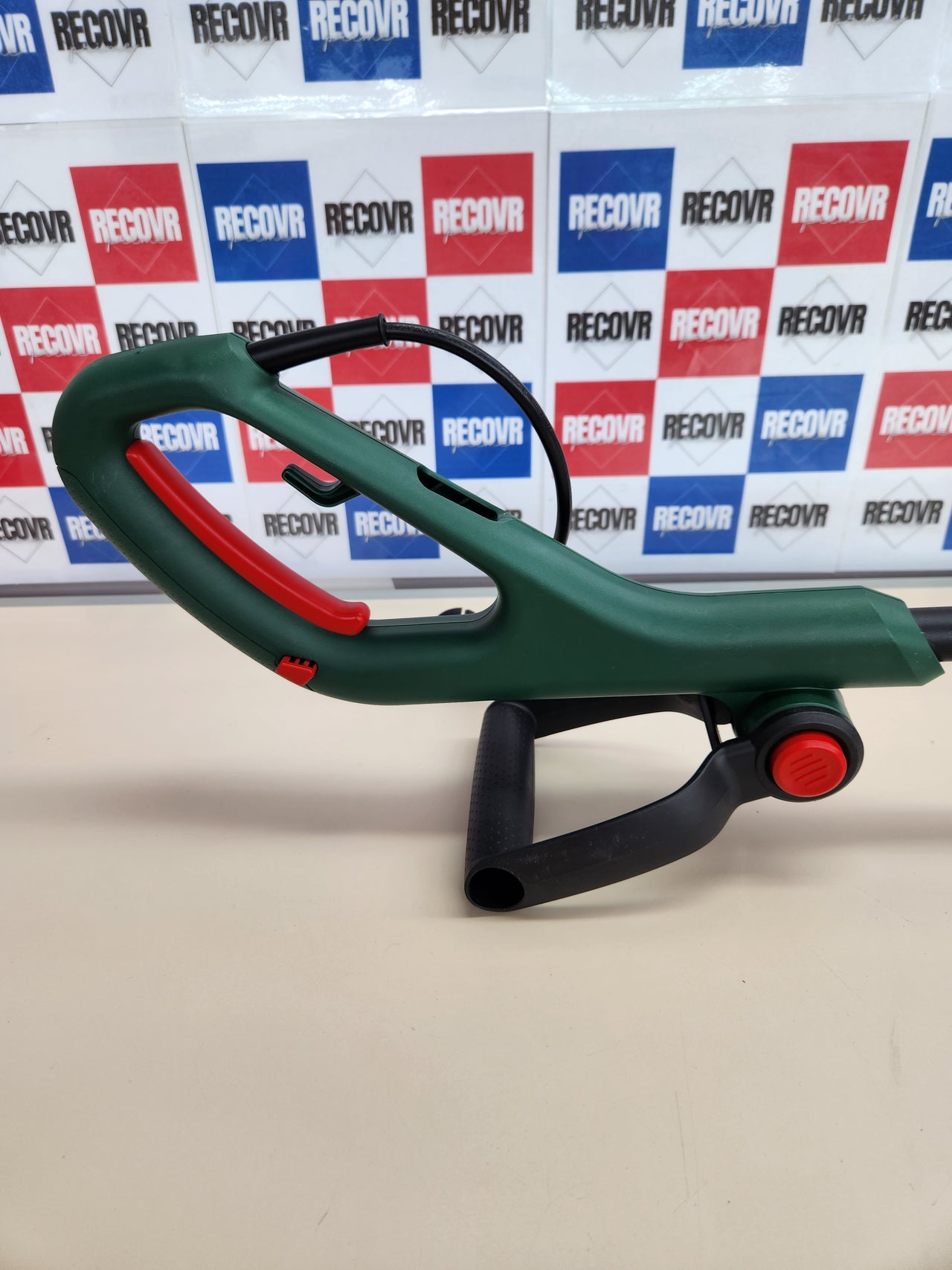 Bosch Home and Garden cortabordes eléctrico EasyGrassCut 23 (280 W, diámetro de corte de 23 cm, embalaje en caja)