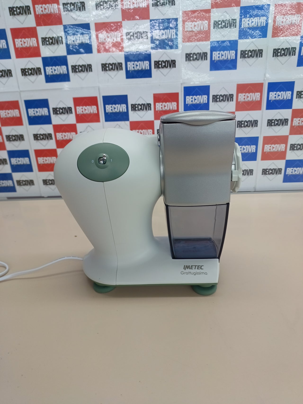 Rallador Eléctrico, 150 w. Rodillo Acero Inoxidable, Tolva Aluminio, Recipiente Extraíble Tapa Frescura, Sistema Seguridad, Imetec Grattugissima,
