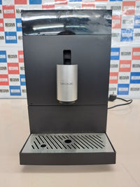 Cafetera superautomática Cecotec con molinillo