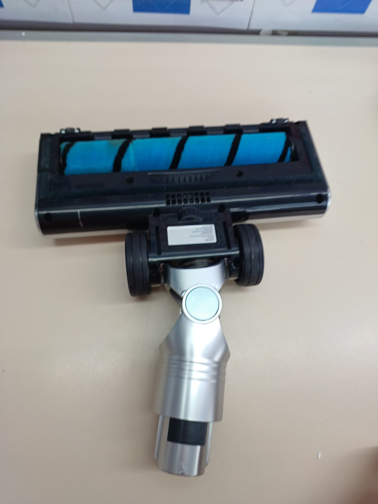 Aspiradora vertical sin cable 210W 20 kPa 40 min - Cecotec Scoba 2100 Jalisco