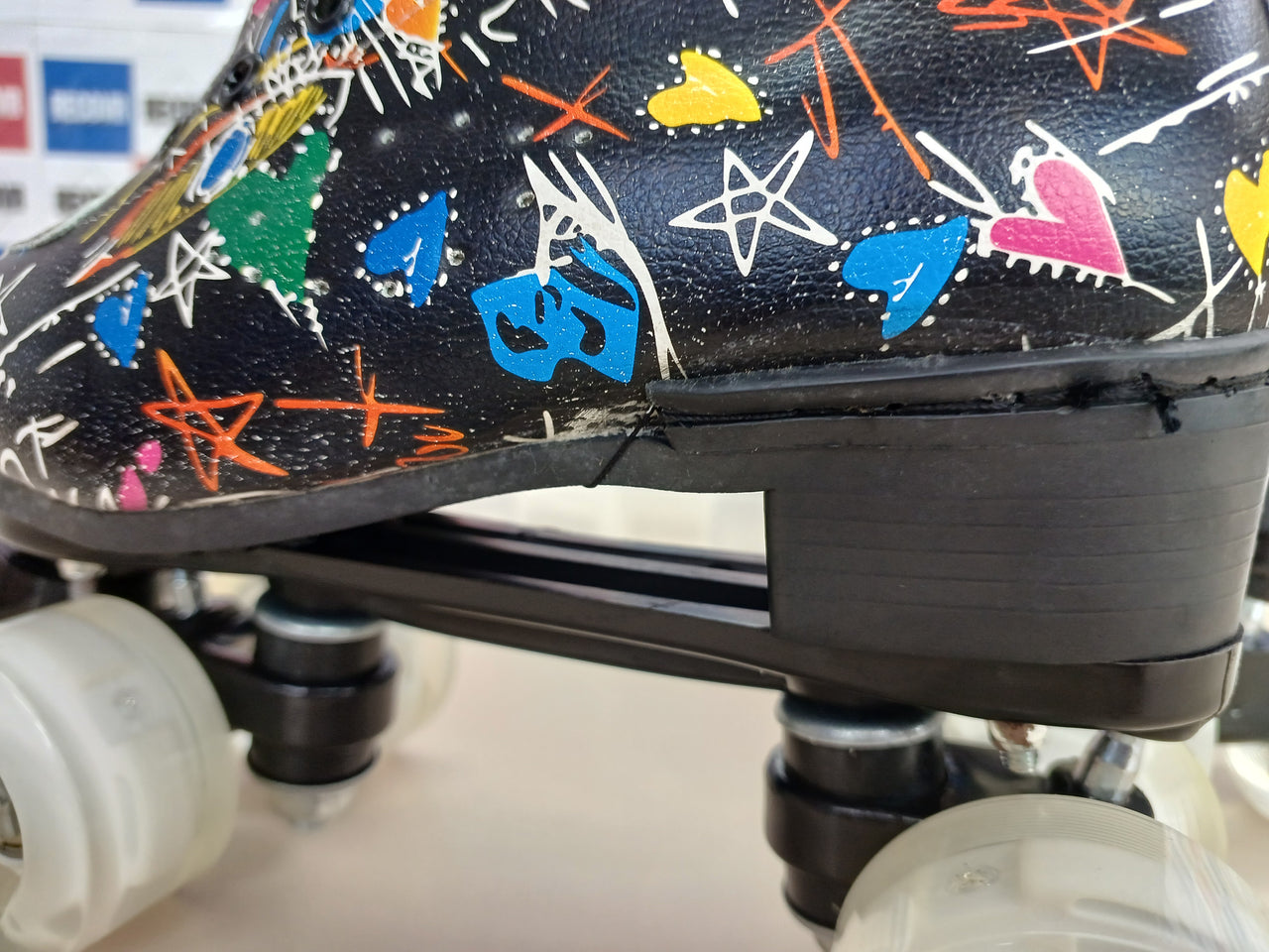 Patines LED 4 ruedas talla 37 graffiti mujer/hombre