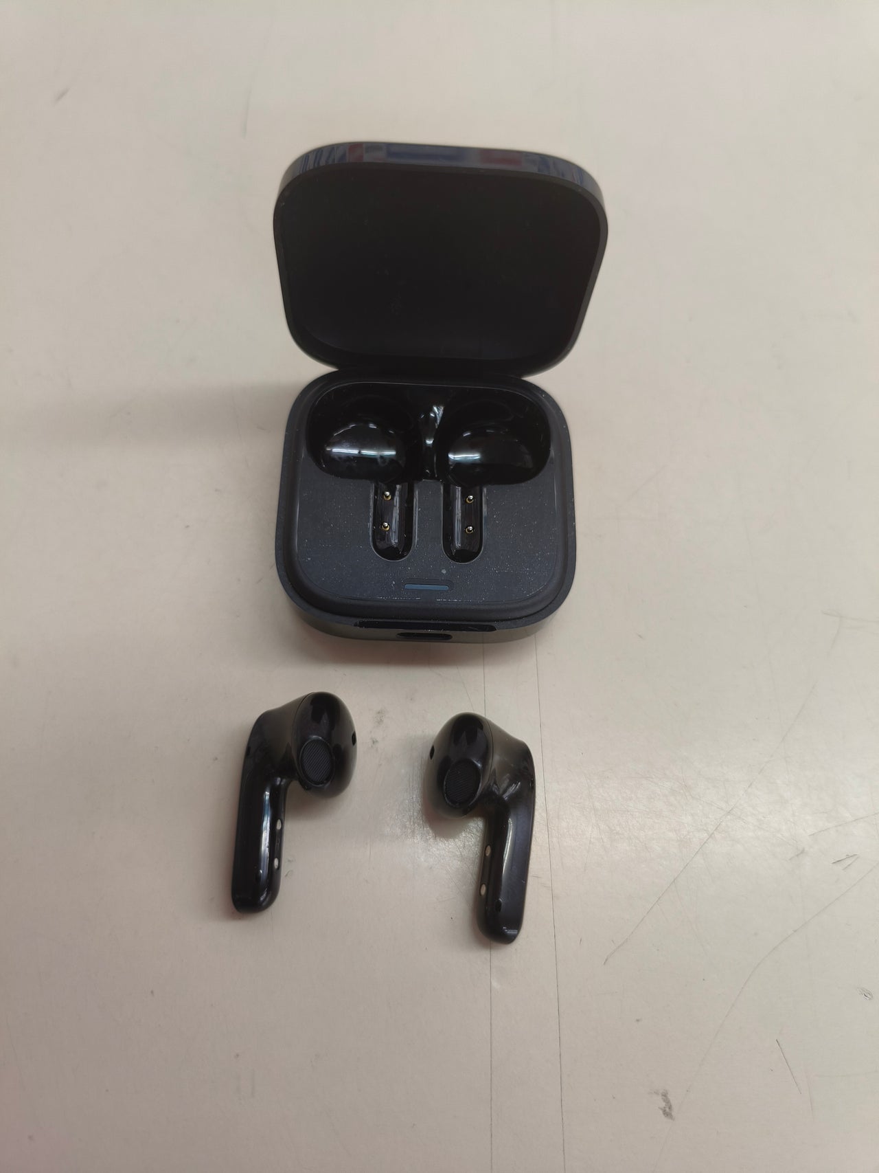 Auriculares inalámbricos Xiaomi Redmi Buds 6 Active