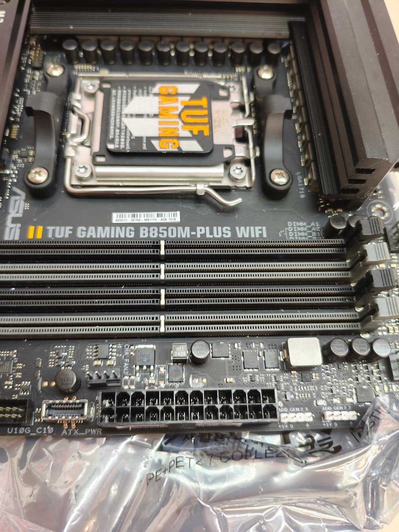 Placa base ASUS TUF Gaming B850M-PLUS WiFi
