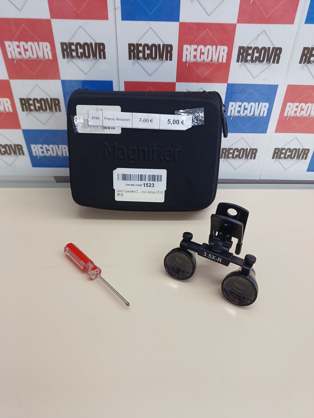 Lupa Portátil 3,5X con Clip DY-110