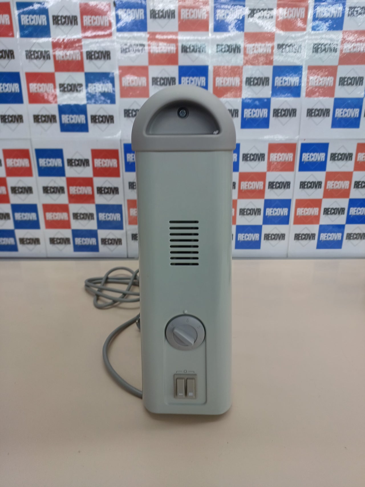 Calefactor 2000W compacto y regulable De'Longhi