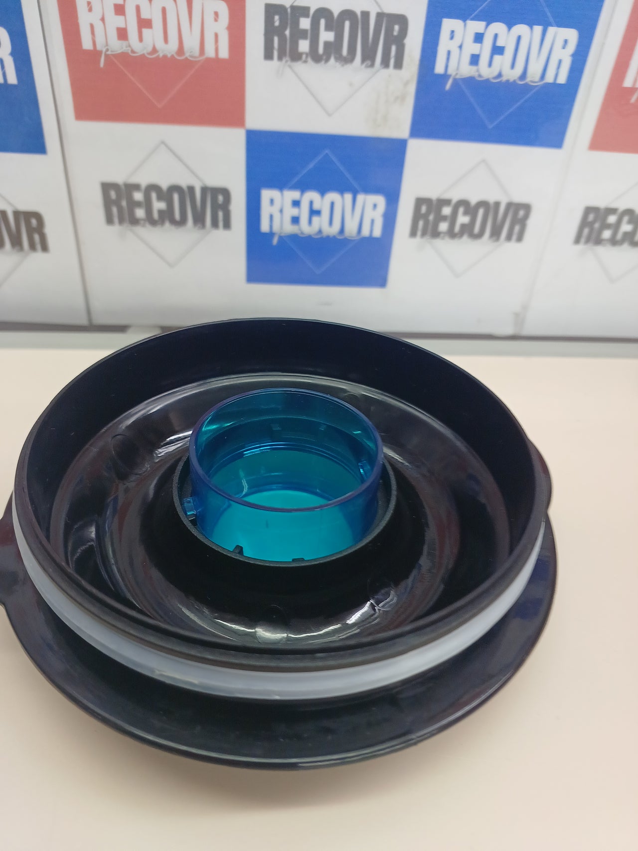 Batidora de vaso 2300W 1,5L titanio negro Cecotec