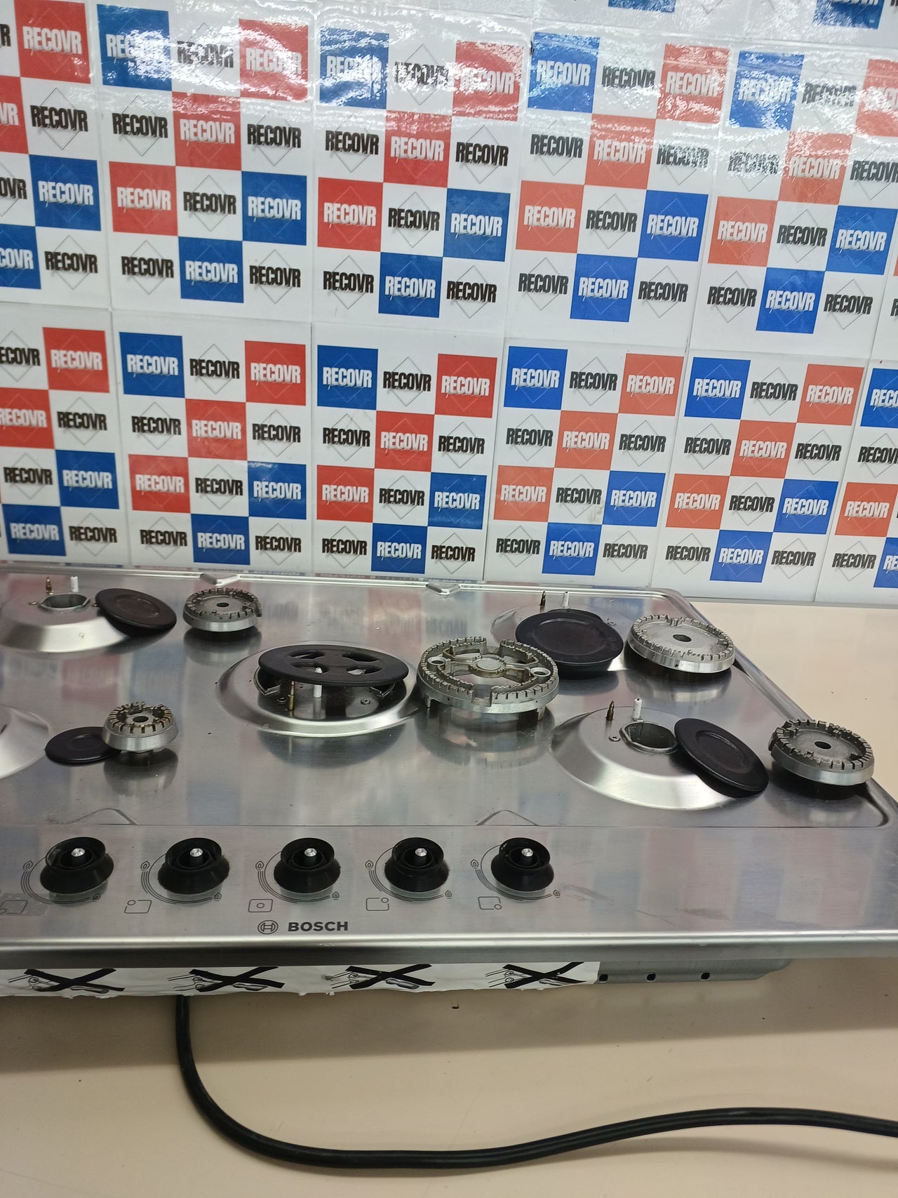 Placa de gas 75 cm acero inoxidable Serie 4 Bosch