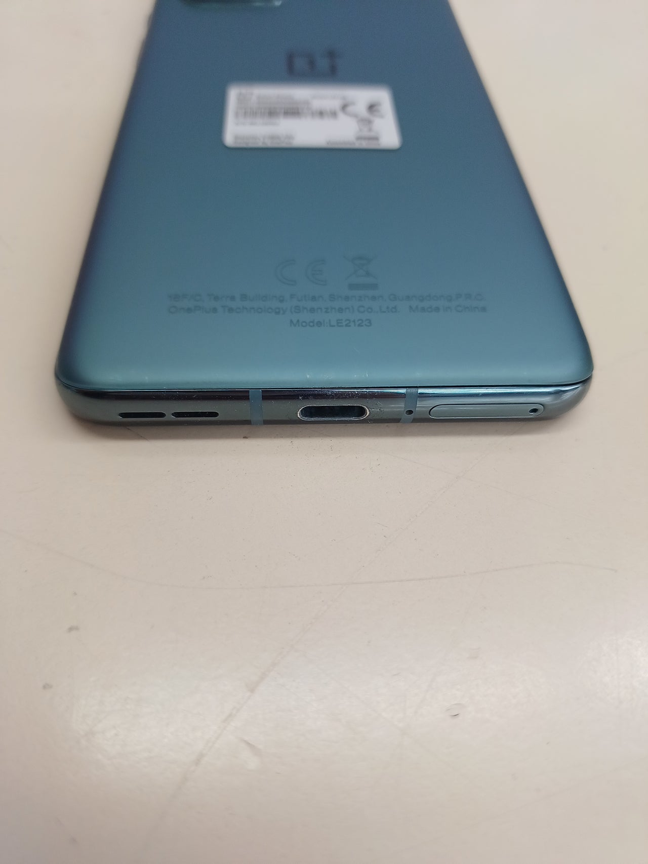 Smartphone 6.7" 120Hz 48 MP cuádruple cámara - OnePlus 9 Pro 5G