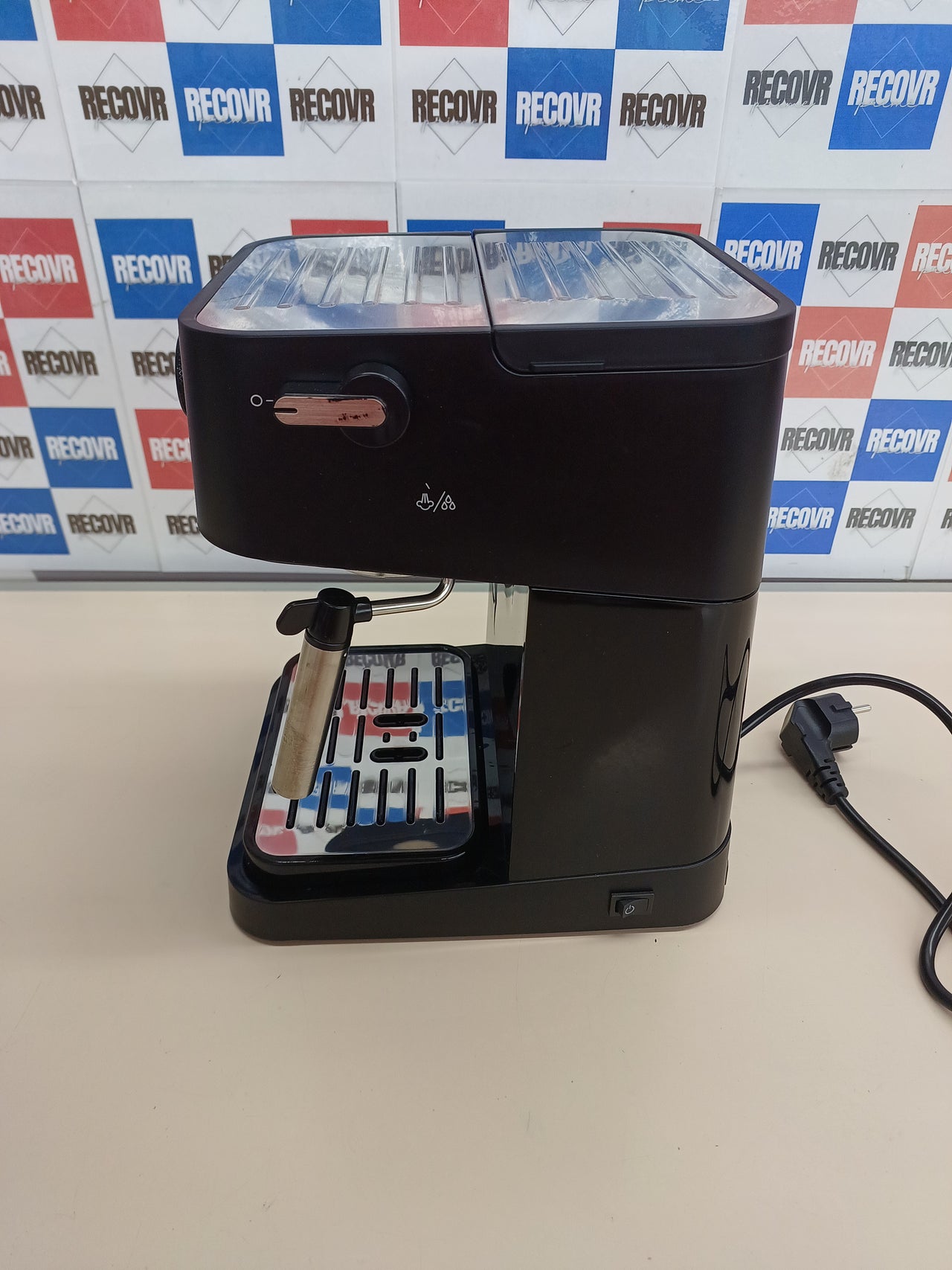 Cafetera De'Longhi Stilosa EC260.BK 15 Bares