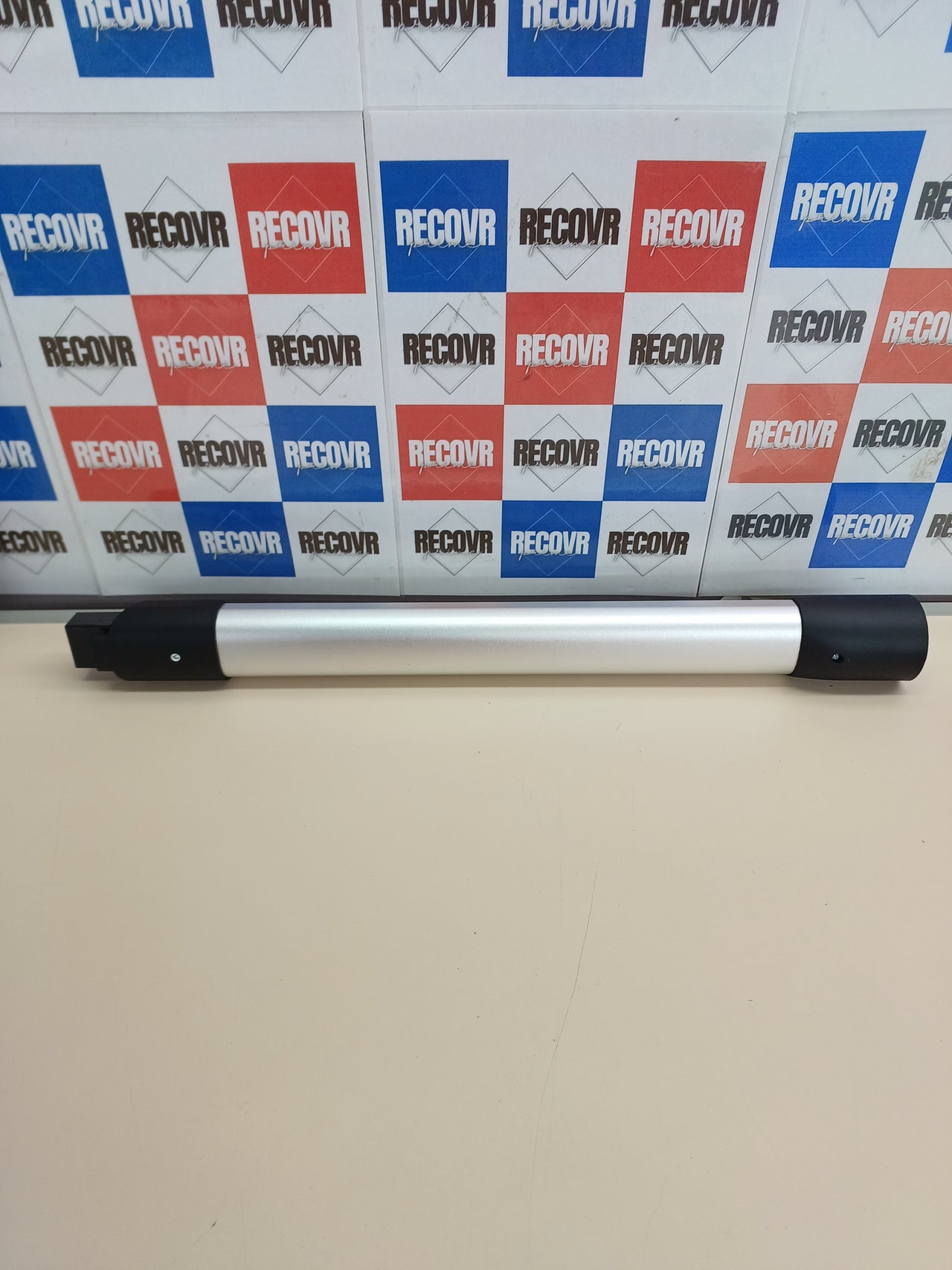 Aspiradora vertical sin cable 210W 20 kPa 40 min - Cecotec Scoba 2100 Jalisco