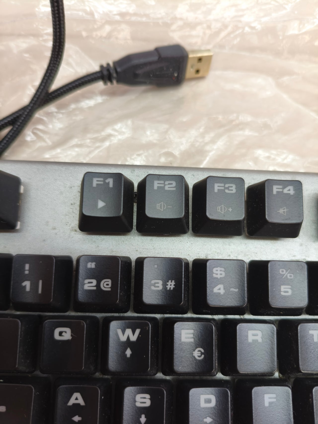 Newskill Chronos TKL Teclado Mecánico Gaming RGB