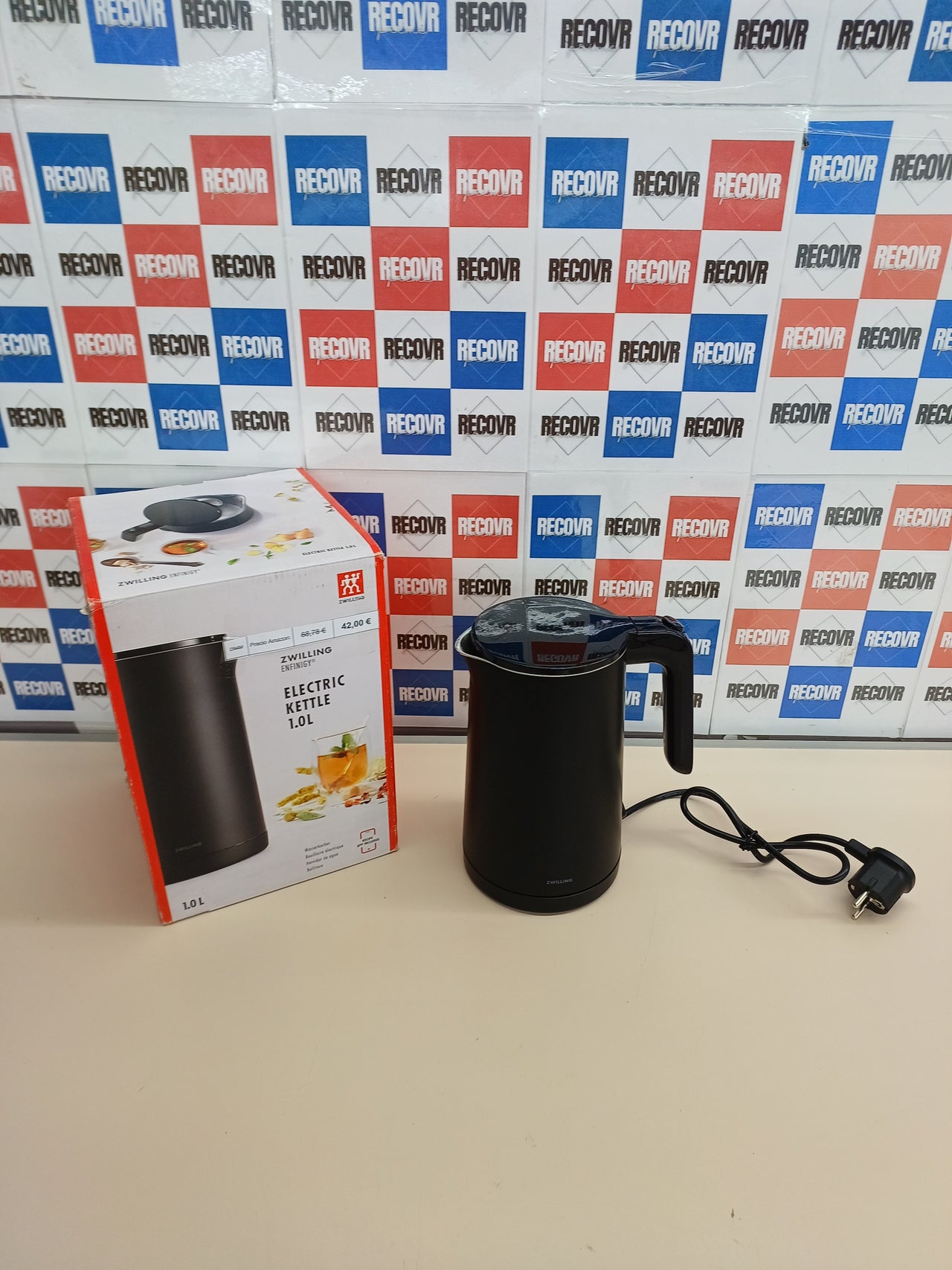 Hervidor eléctrico 1850 W 1,0 L acero negro antical – ZWILLING ENFINIGY