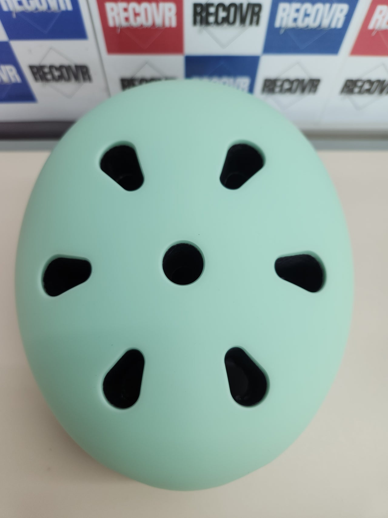 Casco talla S-M 51–55 cm Scoot and Ride regulable