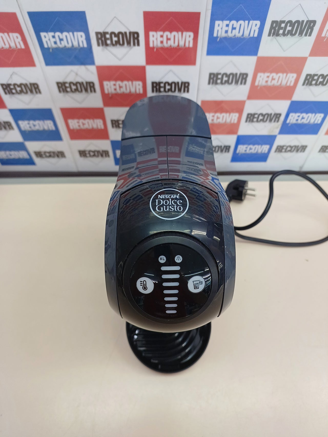 Cafetera cápsulas compacta 1600W depósito 0,8 L – De’Longhi