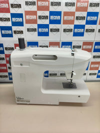 Máquina de coser Cecotec  66 puntadas con brazo libre y accesorios