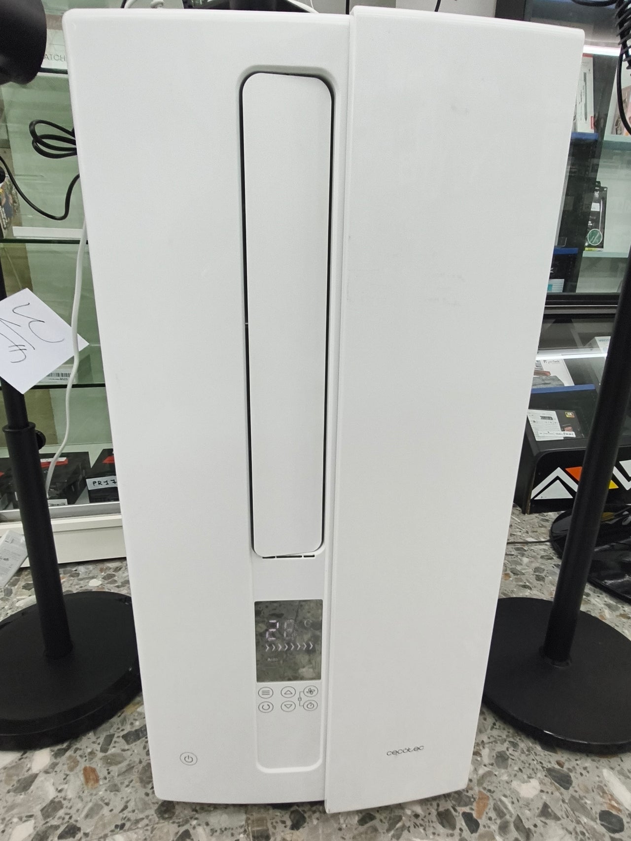 Aire acondicionado de ventana Cecotec Windowclima 9000 Inverter 9000 BTU con mando